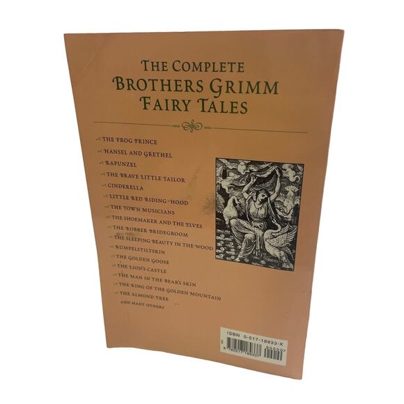 Vintage 1981 The Complete Brothers Grimm Fairy Tales Paperback Book Illustrated - Picture 3 of 3